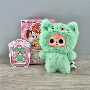 Baby Three Petit Cat Wardrobe Plush Pendant - Luma Sprite